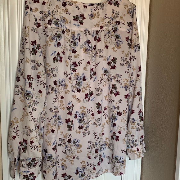 Loft Plus blouse - Picture 2 of 3